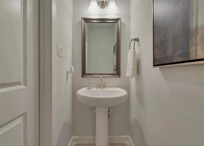 3bd Townhome Tavolo Pk F Worth Fw001